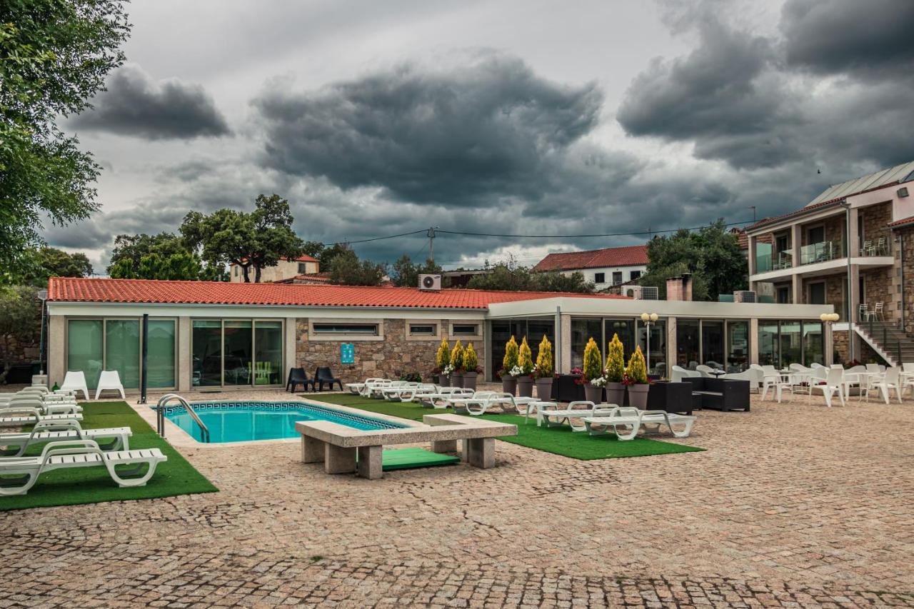 Готель Casas Campo Cimo Da Quinta Міранда-ду-Дору Екстер'єр фото