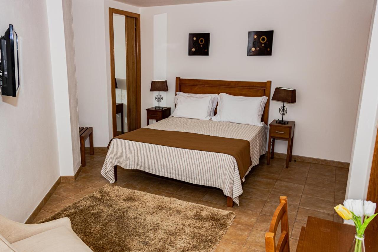 Готель Casas Campo Cimo Da Quinta Міранда-ду-Дору Екстер'єр фото