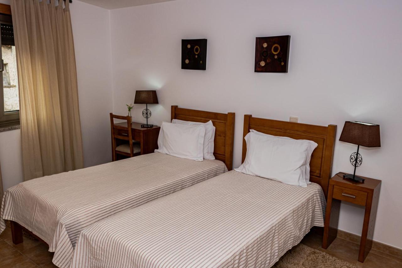 Готель Casas Campo Cimo Da Quinta Міранда-ду-Дору Екстер'єр фото
