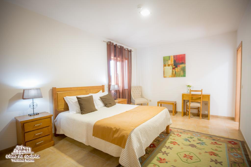 Готель Casas Campo Cimo Da Quinta Міранда-ду-Дору Екстер'єр фото