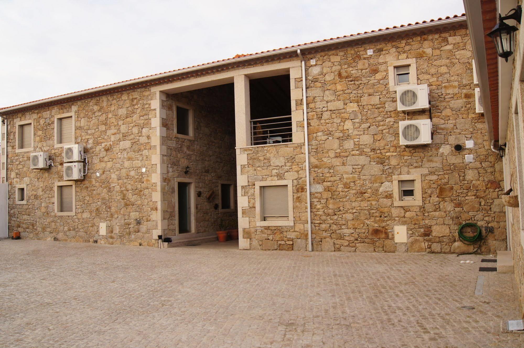 Готель Casas Campo Cimo Da Quinta Міранда-ду-Дору Екстер'єр фото