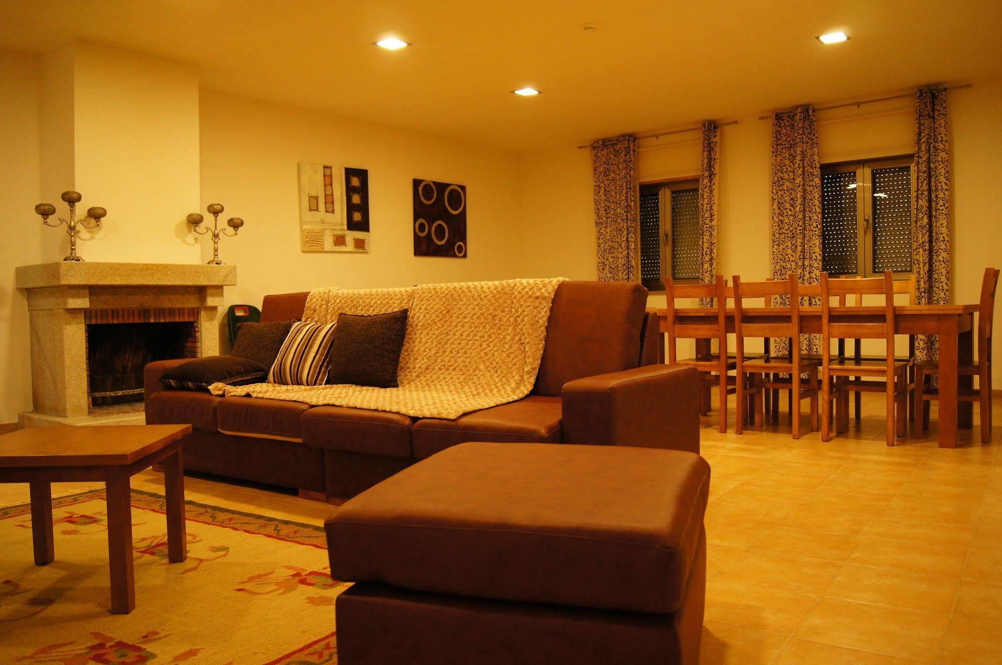 Готель Casas Campo Cimo Da Quinta Міранда-ду-Дору Екстер'єр фото